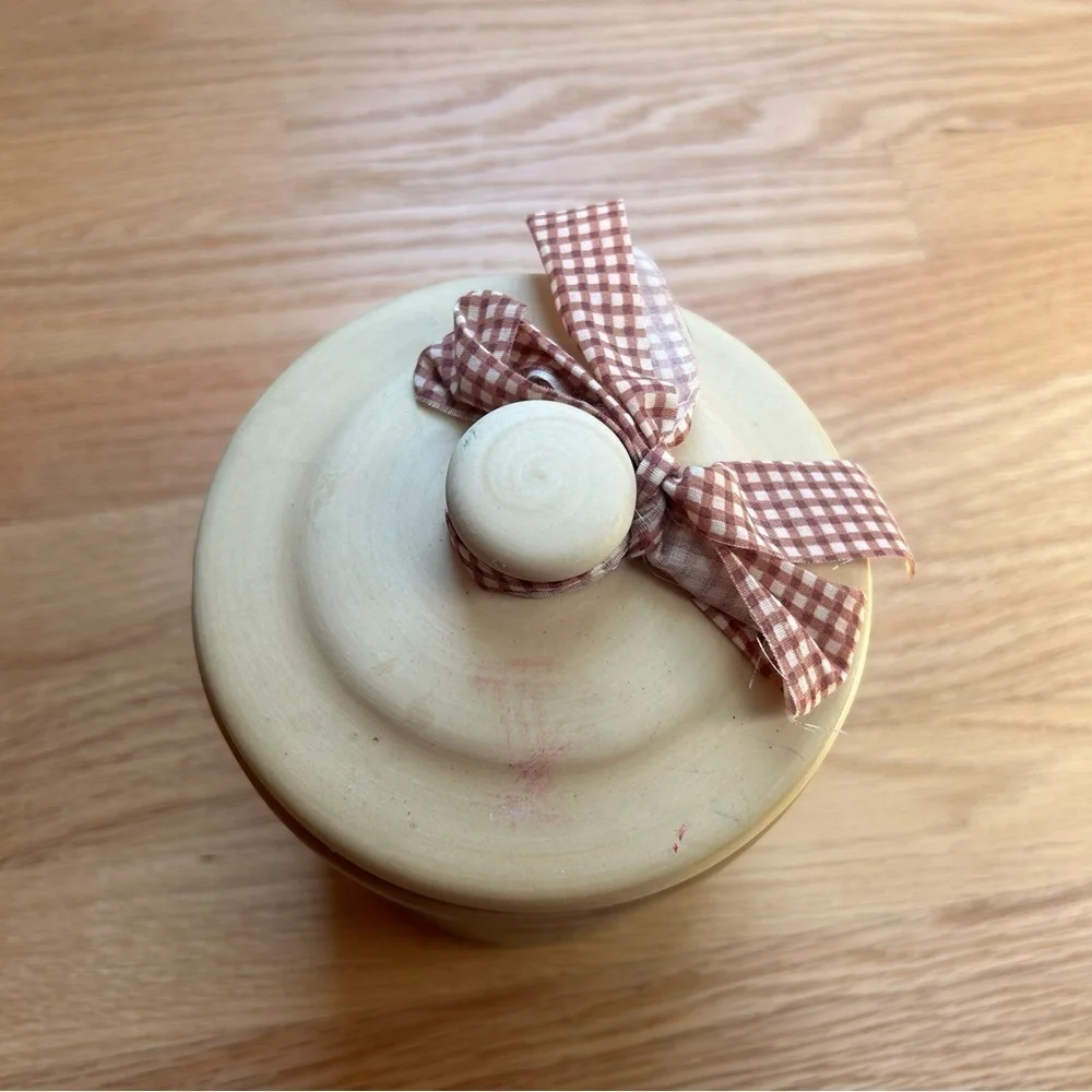 Vintage Joie De Vivre Spaghetti Art Santa Claus Ceramic Cookie Jar